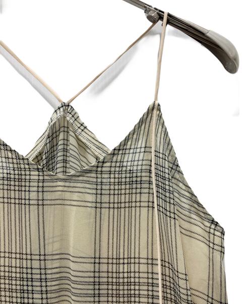 willfully（ウィルフリー）willfully (ウィルフリー) シアーチェックワンピース ホワイト サイズ:Freeの古着・服飾アイテム