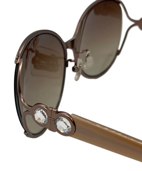 Salvatore Ferragamo（サルヴァトーレ フェラガモ）Salvatore Ferragamo (サルヴァトーレ フェラガモ) サングラス ベージュ サイズ:58□15 120の古着・服飾アイテム