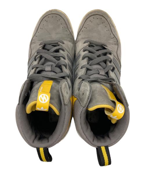 adidas（アディダス）adidas (アディダス) ハイカットスニーカー グレー サイズ:26の古着・服飾アイテム