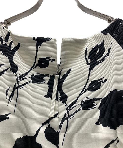 TO BE CHIC（トゥービーシック）TO BE CHIC (トゥービーシック) ブラウスワンピース ホワイト サイズ:Sの古着・服飾アイテム