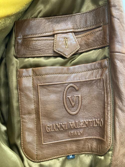 GIANNI VALENTINO（ジャンニバレンチノ）GIANNI VALENTINO (ジャンニバレンチノ) バックエンボスロゴ レザーブルゾン ブラウン サイズ:Mの古着・服飾アイテム