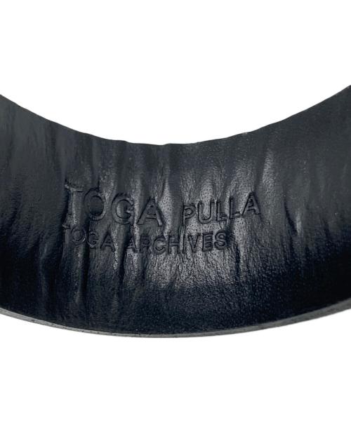 TOGA PULLA（トーガ プルラ）TOGA PULLA (トーガ プルラ) メタル レザーブレスレット ブラックの古着・服飾アイテム