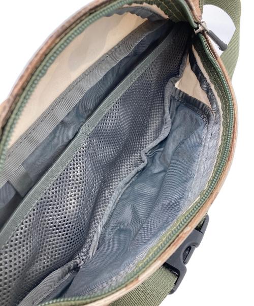 THE NORTH FACE（ザ ノース フェイス）THE NORTH FACE (ザ ノース フェイス) グラニュールボディーバッグ ベージュの古着・服飾アイテム