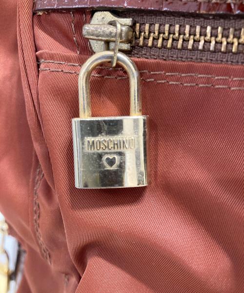 MOSCHINO（モスキーノ）MOSCHINO (モスキーノ) ボストンバッグ ブラウンの古着・服飾アイテム