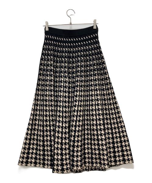 TORRAZZO DONNA（トラッゾドンナ）TORRAZZO DONNA (トラッゾドンナ) リバーシブルジャガードスカート ブラック サイズ:Fの古着・服飾アイテム