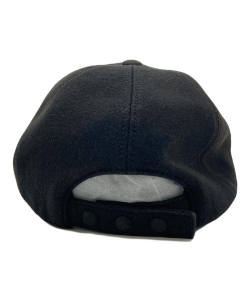 BURBERRY（バーバリー）BURBERRY (バーバリー) TBロゴキャップ ブラックの古着・服飾アイテム