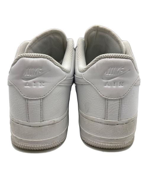 NIKE（ナイキ）NIKE (ナイキ) ローカットスニーカー ホワイト サイズ:25の古着・服飾アイテム