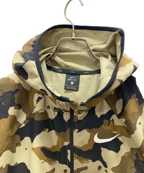 NIKE（ナイキ）NIKE (ナイキ) ウインドブレーカー カーキ サイズ:Mの古着・服飾アイテム