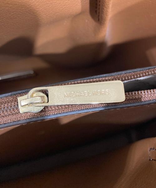 MICHAEL KORS（マイケル・コース）MICHAEL KORS (マイケル・コース) 総柄トートバッグ/EMILIA LARGE LOGO TOTE ベージュの古着・服飾アイテム