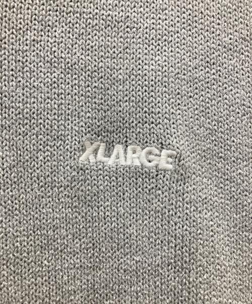 X-LARGE（エクストララージ）X-LARGE (エクストララージ) ロゴ刺繍ニット グレー サイズ:XLの古着・服飾アイテム