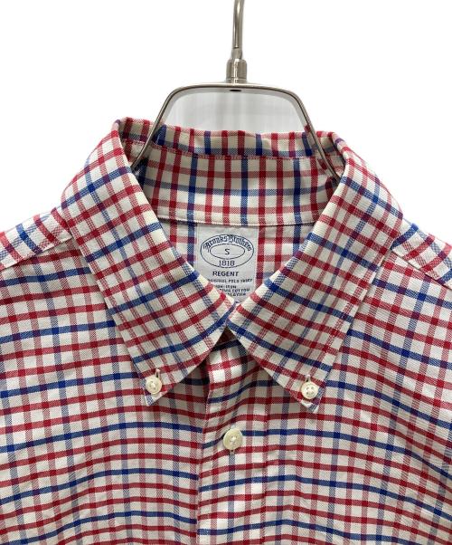 BROOKS BROTHERS（ブルックスブラザーズ）BROOKS BROTHERS (ブルックスブラザーズ) ボタンダウンチェックシャツ レッド サイズ:Sの古着・服飾アイテム
