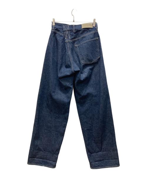 KURO（クロ）KURO (クロ) CROSS WIDE DENIM PANTS タックデニムパンツ ネイビー サイズ:2の古着・服飾アイテム