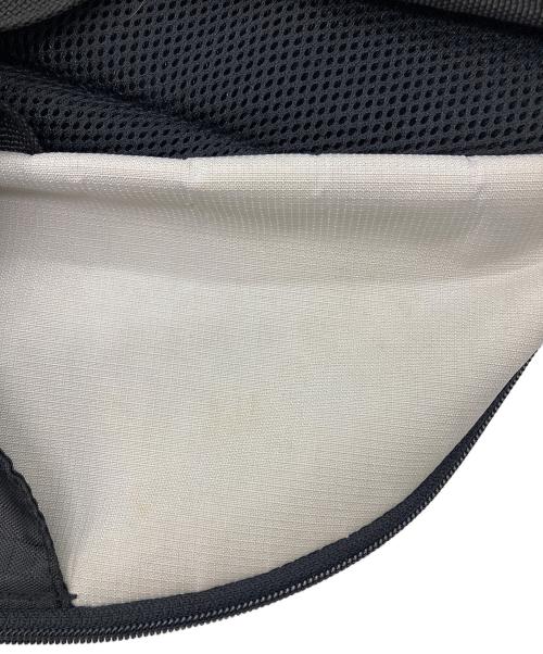 O'NEILL（オニール）O'NEILL (オニール) ワンショルダーバッグ グレーの古着・服飾アイテム