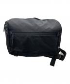 AERエアー）の古着「TRAVEL SLINGメッセンジャーバッグ」｜ブラック