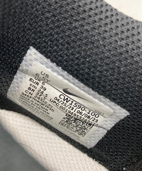 NIKE（ナイキ）NIKE (ナイキ) GS DUNK LOW ブラック×ホワイト サイズ:24.5の古着・服飾アイテム