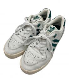 adidas（アディダス）の古着「ライバルリーロー」｜ホワイト