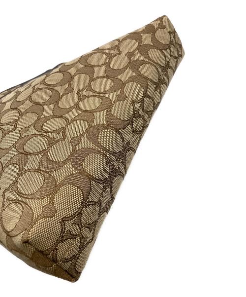 COACH（コーチ）COACH (コーチ) シグネチャーショルダーバッグ ベージュの古着・服飾アイテム