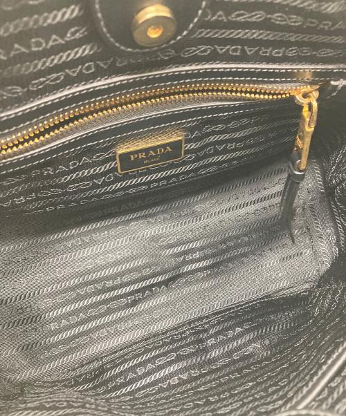 PRADA（プラダ）PRADA (プラダ) ロゴ2wayバッグ ブラックの古着・服飾アイテム
