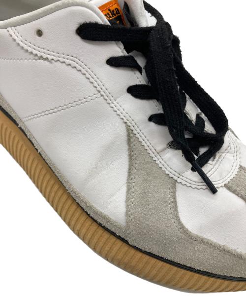 Onitsuka Tiger（オニツカタイガー）Onitsuka Tiger (オニツカタイガー) DELECITY ホワイト サイズ:27の古着・服飾アイテム