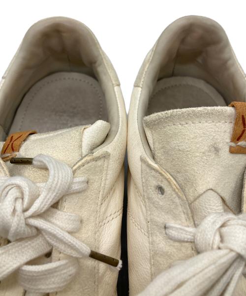 VISVIM（ビズビム）VISVIM (ビズビム) ジャーマントレーナー ホワイト サイズ:US 9.5の古着・服飾アイテム