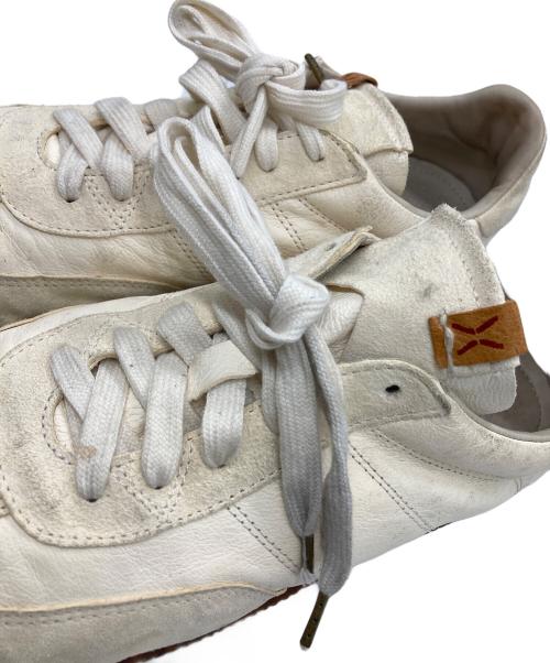 VISVIM（ビズビム）VISVIM (ビズビム) ジャーマントレーナー ホワイト サイズ:US 9.5の古着・服飾アイテム