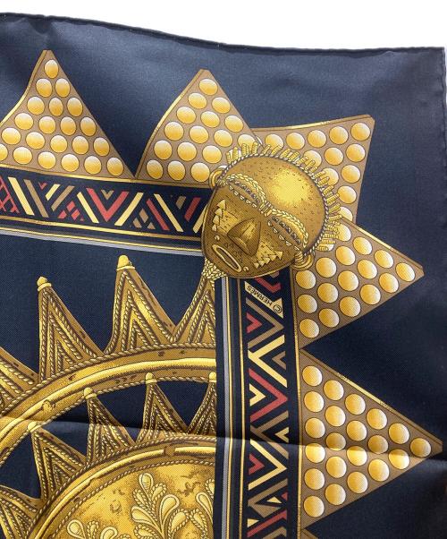 HERMES（エルメス）HERMES (エルメス) カレ90 首長達の金 ブラックの古着・服飾アイテム