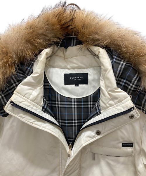 BURBERRY BLACK LABEL（バーバリーブラックレーベル）BURBERRY BLACK LABEL (バーバリーブラックレーベル) ダウンコート ホワイト サイズ:Lの古着・服飾アイテム