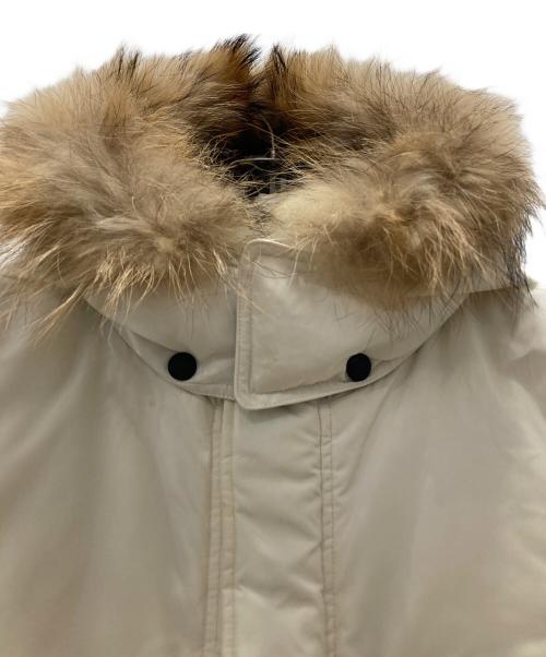 BURBERRY BLACK LABEL（バーバリーブラックレーベル）BURBERRY BLACK LABEL (バーバリーブラックレーベル) ダウンコート ホワイト サイズ:Lの古着・服飾アイテム