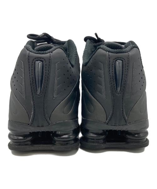 NIKE（ナイキ）NIKE (ナイキ) SHOX R4 BLACK ブラック サイズ:260の古着・服飾アイテム