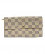 LOUIS VUITTONルイ ヴィトン）の古着「ポルトフォイユ・サラ」｜ホワイト