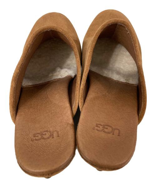 UGG（アグ）UGG (アグ) スウェードサボサンダル ベージュ サイズ:24の古着・服飾アイテム