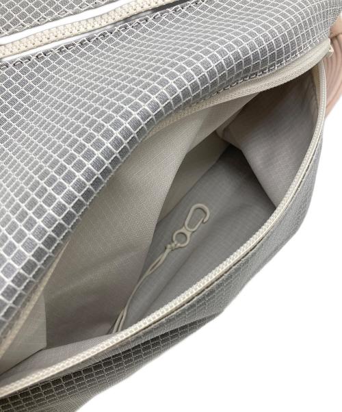 LULULEMON（ルルレモン）LULULEMON (ルルレモン) ボディバッグ グレーの古着・服飾アイテム