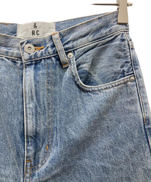&RC（アンドエスティ）&RC (アンドエスティ) カーヴィー デニムパンツ インディゴ サイズ:XSの古着・服飾アイテム