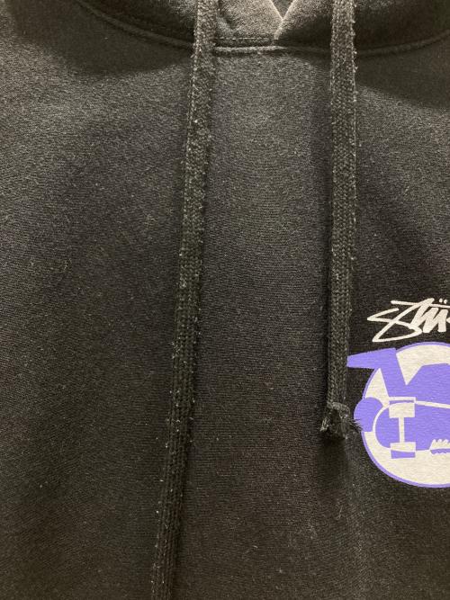 stussy（ステューシー）stussy (ステューシー) プルオーバーパーカー/Skateman Hoodie ブラック サイズ:Mの古着・服飾アイテム