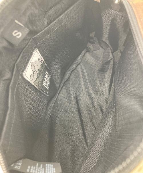 GREGORY（グレゴリー）GREGORY (グレゴリー) BEAMS BOY (ビームスボーイ) CHOCO CHIP CAMO PADDED SHOULDER POUCH ベージュの古着・服飾アイテム