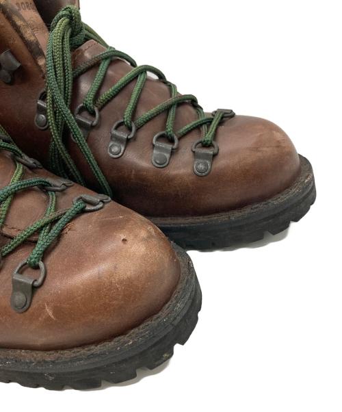 Danner（ダナー）Danner (ダナー) マウンテンライト2 / MOUNTAIN LIGHT2 ブラウン サイズ:8の古着・服飾アイテム