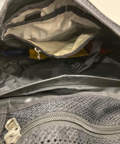 THE NORTH FACE（ザ ノース フェイス）THE NORTH FACE (ザ ノース フェイス) メッセンジャーバッグ ブラックの古着・服飾アイテム