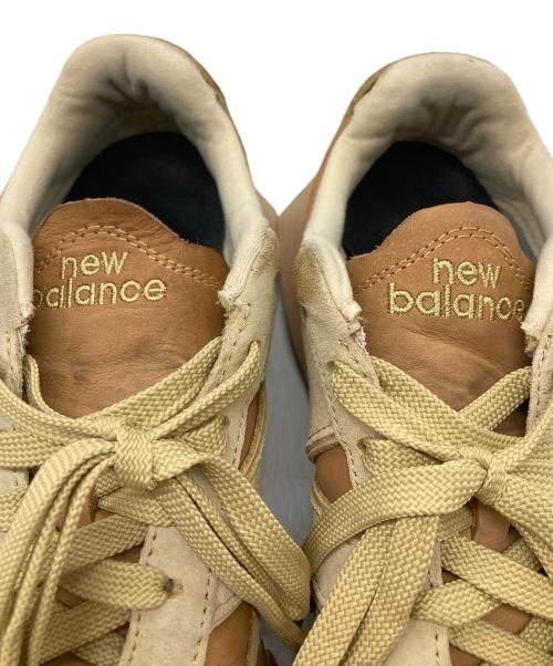 NEW BALANCE（ニューバランス）NEW BALANCE (ニューバランス) AURALEE (オーラリー) ローカットスニーカー ブラウン サイズ:26の古着・服飾アイテム