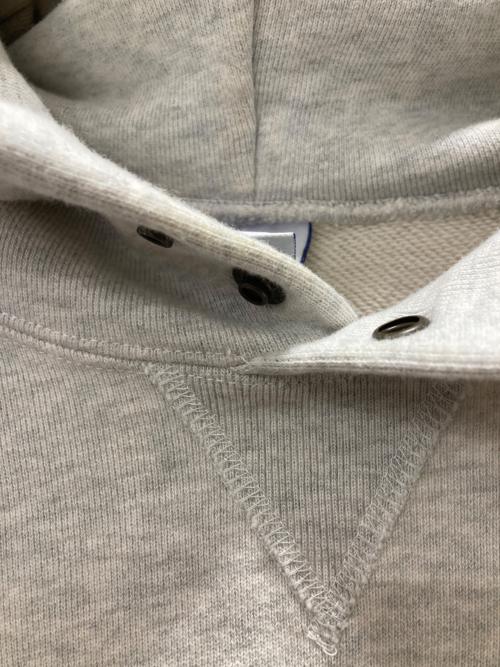 X-LARGE（エクストララージ）X-LARGE (エクストララージ) RUSSELL ATHLETIC (ラッセルアスレチック) バックロゴパーカー グレー サイズ:Lの古着・服飾アイテム