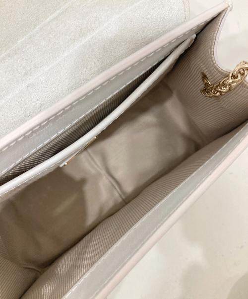 FURLA（フルラ）FURLA (フルラ) チェーンショルダーバッグ ホワイトの古着・服飾アイテム