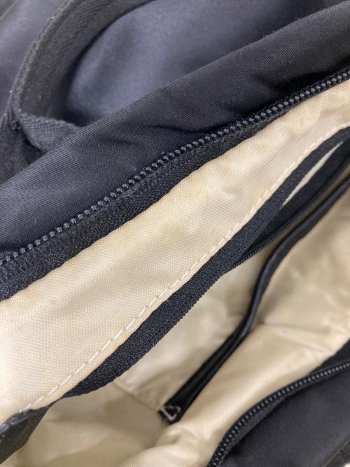 DIESEL（ディーゼル）DIESEL (ディーゼル) ショルダーバッグ ブラックの古着・服飾アイテム