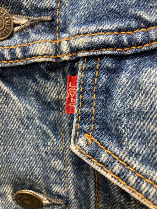 LEVI'S（リーバイス）LEVI'S (リーバイス) デニムジャケット インディゴ サイズ:38の古着・服飾アイテム