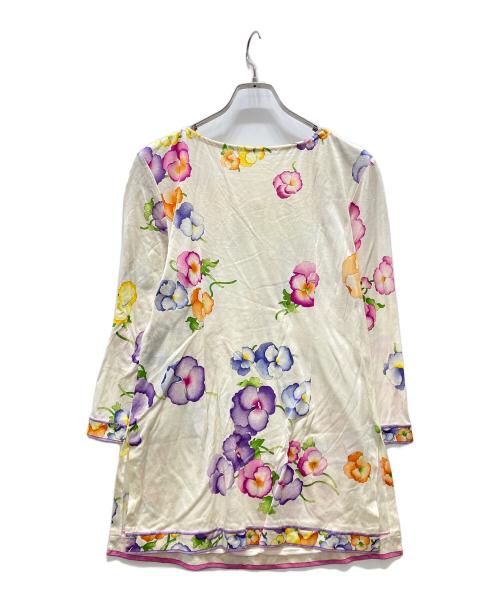 LEONARD（レオナール）LEONARD (レオナール) カットソー ベージュ サイズ:Mの古着・服飾アイテム