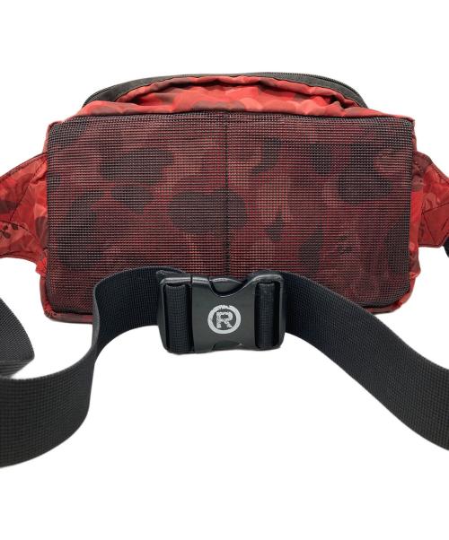 A BATHING APE（ア ベイシング エイプ）A BATHING APE (ア ベイシング エイプ) ウエストバッグ レッドの古着・服飾アイテム