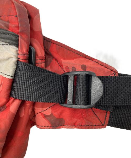 A BATHING APE（ア ベイシング エイプ）A BATHING APE (ア ベイシング エイプ) ウエストバッグ レッドの古着・服飾アイテム