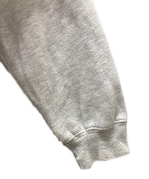 stussy（ステューシー）stussy (ステューシー) 古着 STUCCIロゴスウェット グレー サイズ:Sの古着・服飾アイテム