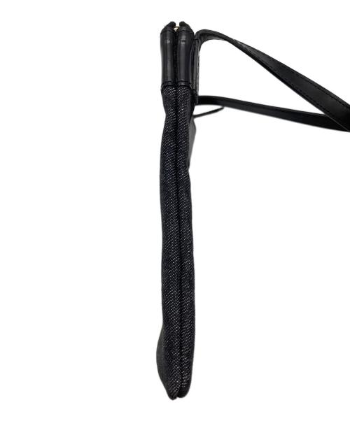 BVLGARI（ブルガリ）BVLGARI (ブルガリ) ロゴマニアショルダーバッグ グレー×ブラックの古着・服飾アイテム