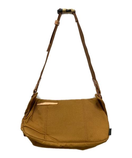 master-piece（マスターピース）master-piece (マスターピース) Surpass ボディーバッグ ブラウンの古着・服飾アイテム