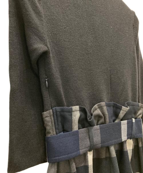 BLUE LABEL CRESTBRIDGE（ブルーレーベルクレストブリッジ）BLUE LABEL CRESTBRIDGE (ブルーレーベルクレストブリッジ) ニット切替ワンピース ネイビー サイズ:38の古着・服飾アイテム