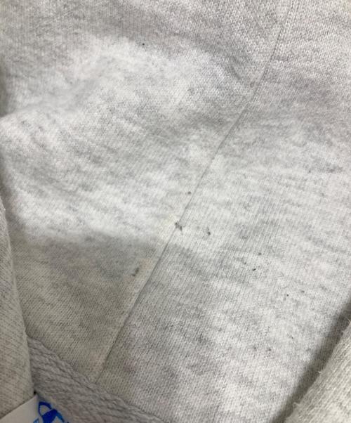 Champion REVERSE WEAVE（チャンピオン リバース ウィーブ）Champion REVERSE WEAVE (チャンピオン リバース ウィーブ) MoMAロゴプルオーバーパーカー グレー サイズ:Lの古着・服飾アイテム